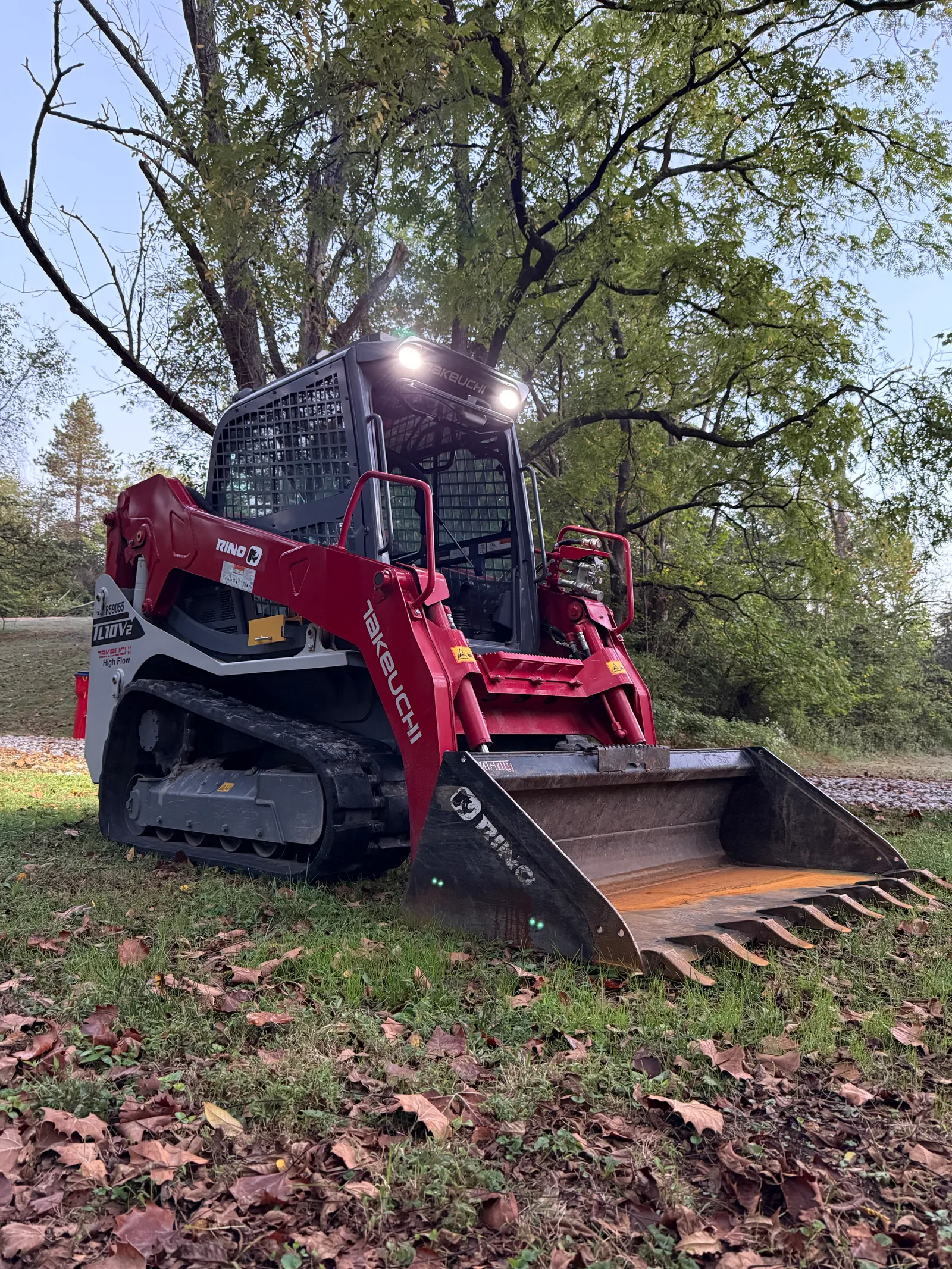 Takeuchi TL10 — photo 5