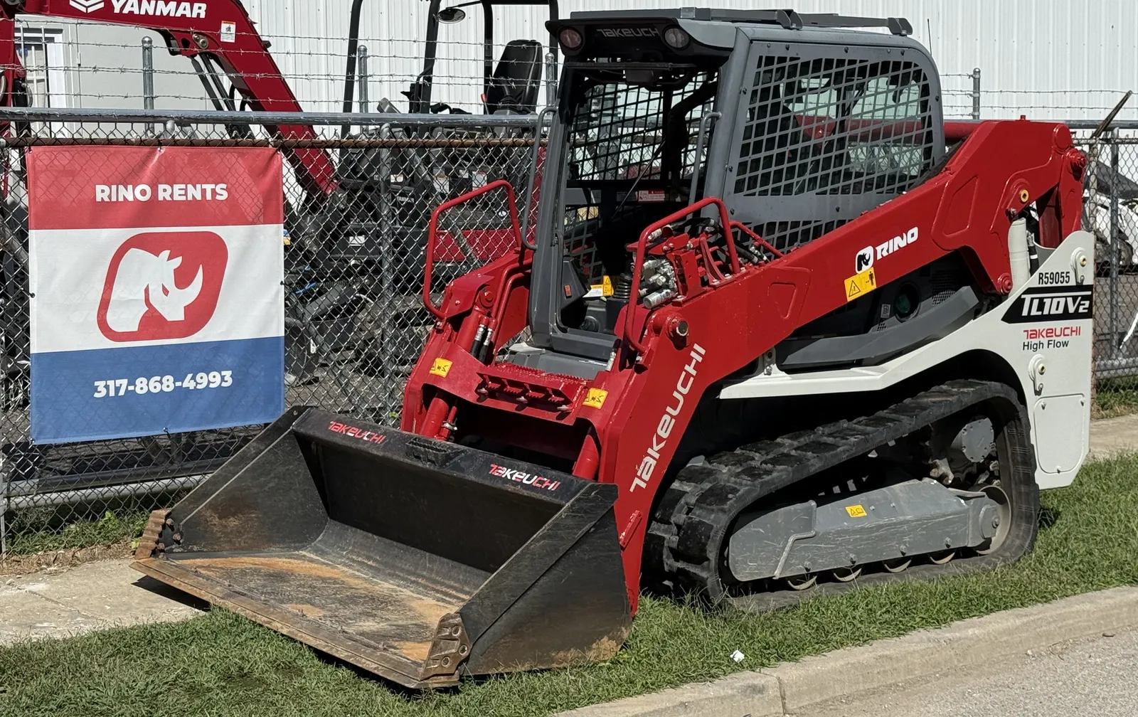 Takeuchi TL10 — photo 2