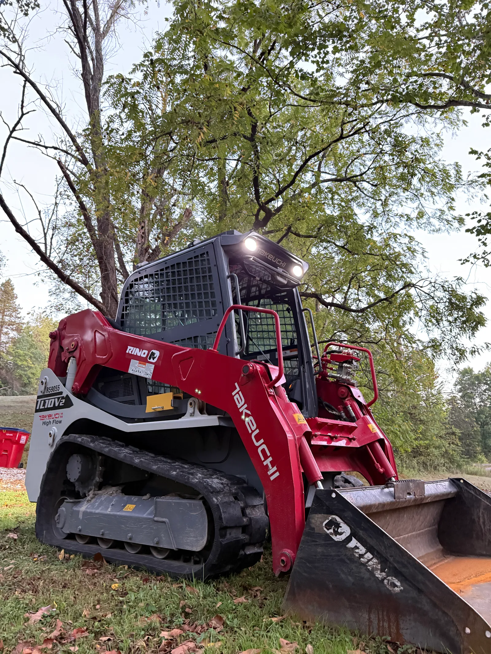 Takeuchi TL10 — photo 10