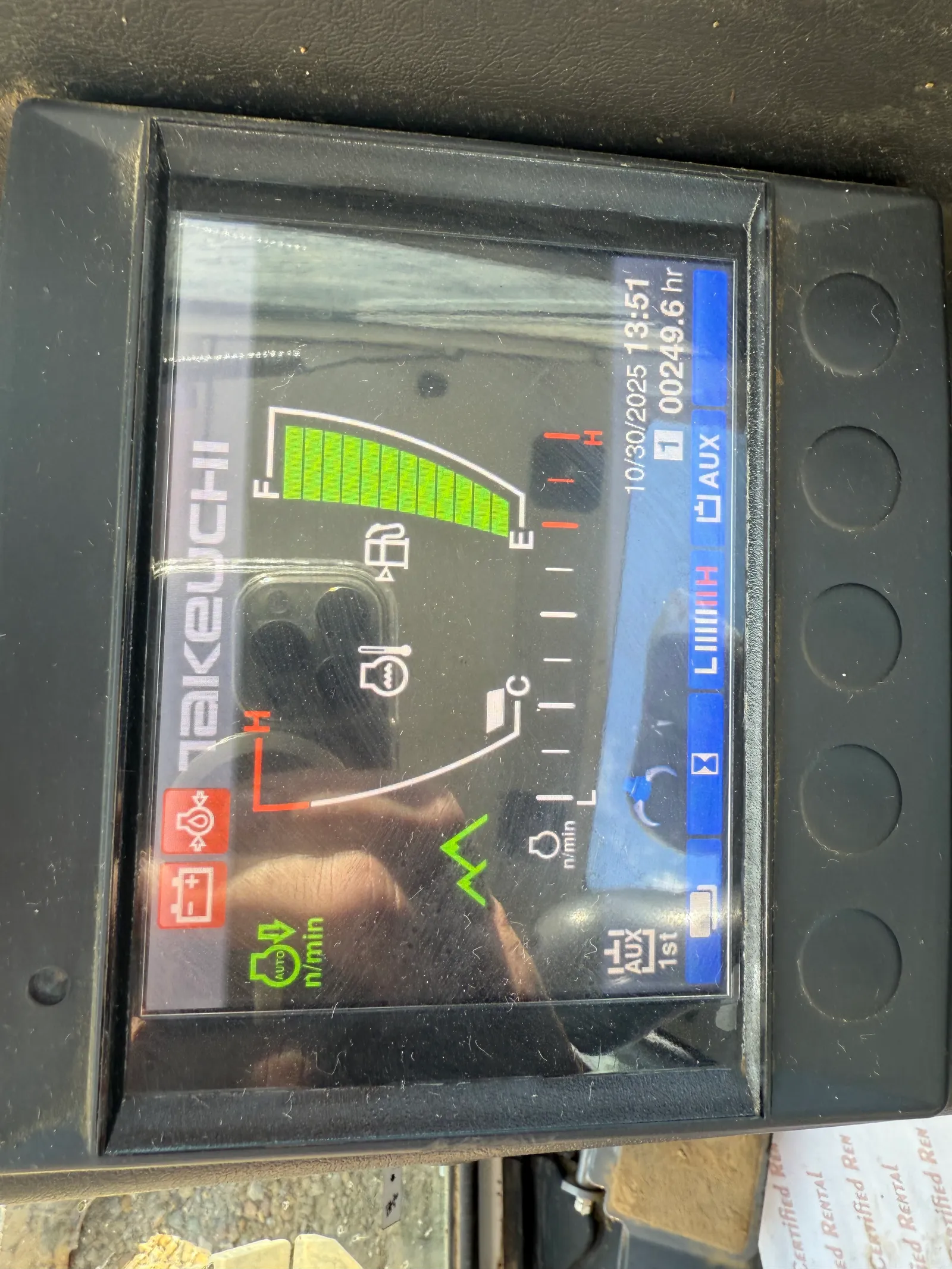 Takeuchi TB260 — photo 2