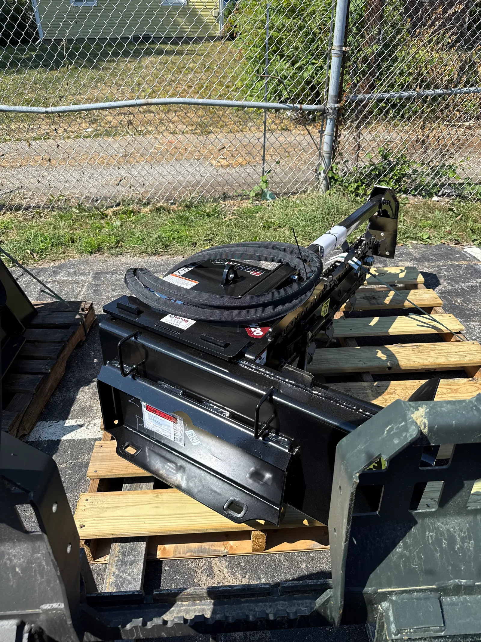 Mini Skid Trencher — photo 2