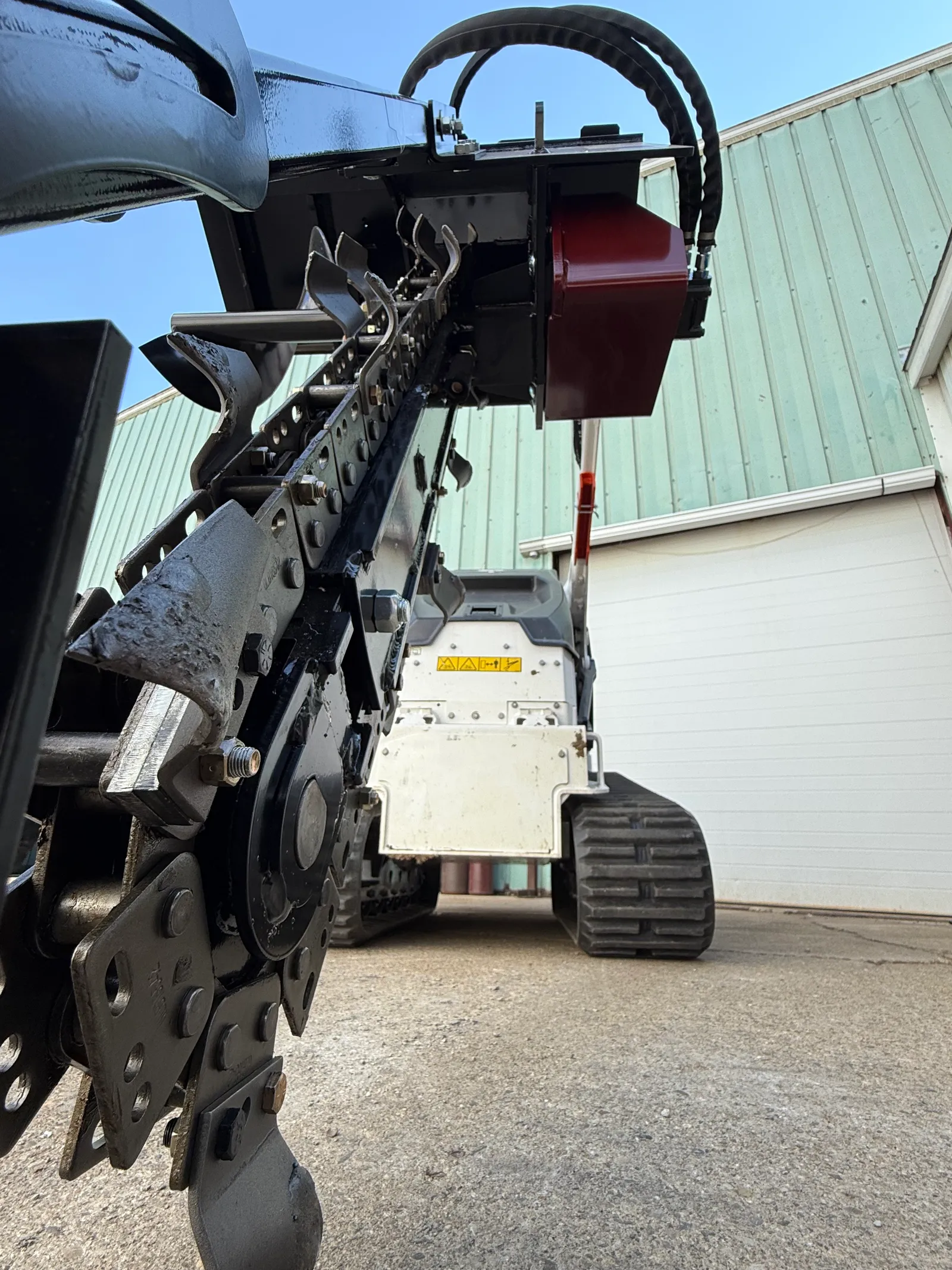 Mini Skid Trencher — photo 7